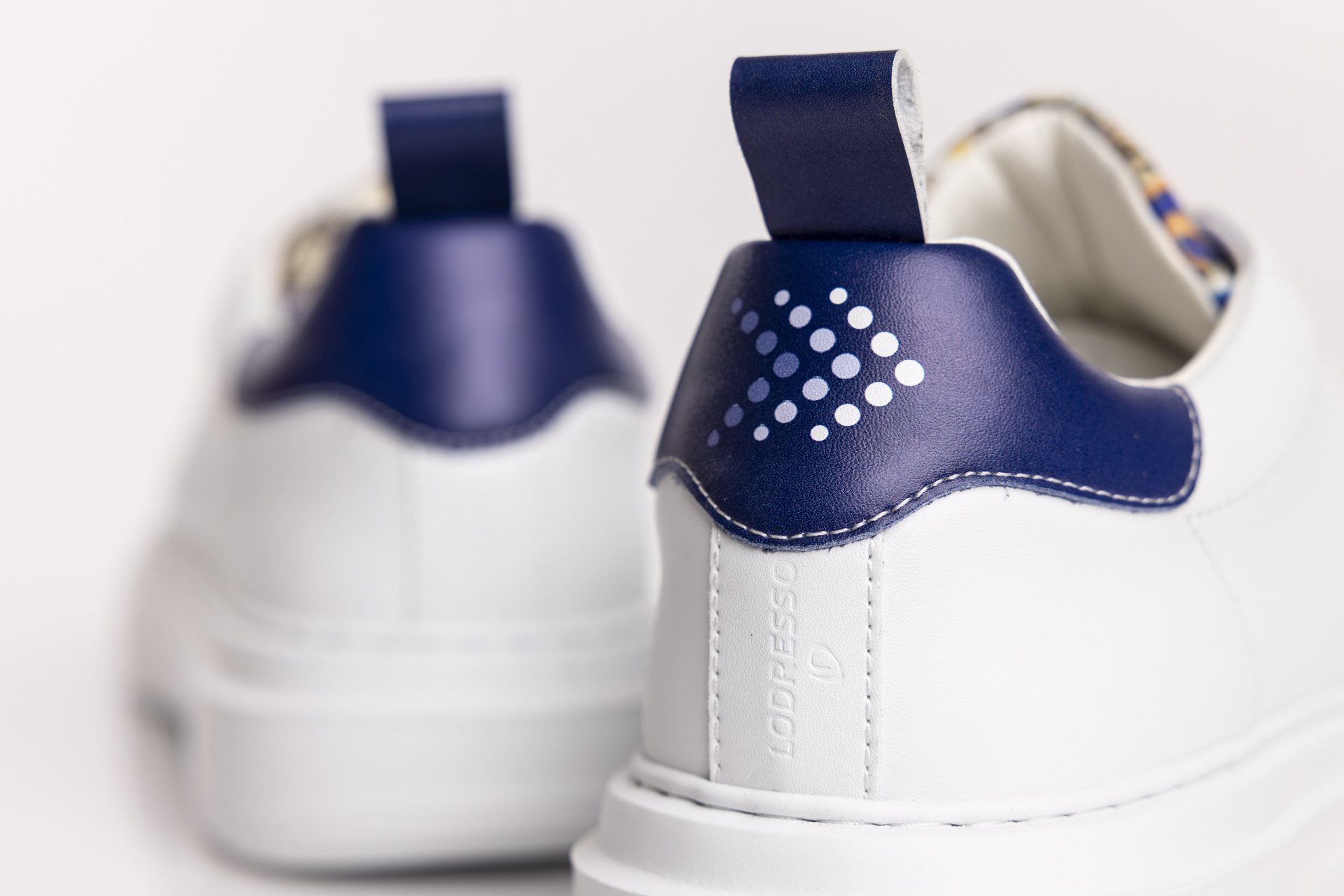 ISE 2026 Limited Edition Sneaker - Thumbnail 3